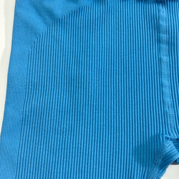 FP Movement Free People Happiness Runs Bike Shorts Blue M/L NWOT - Picture 2 of 6